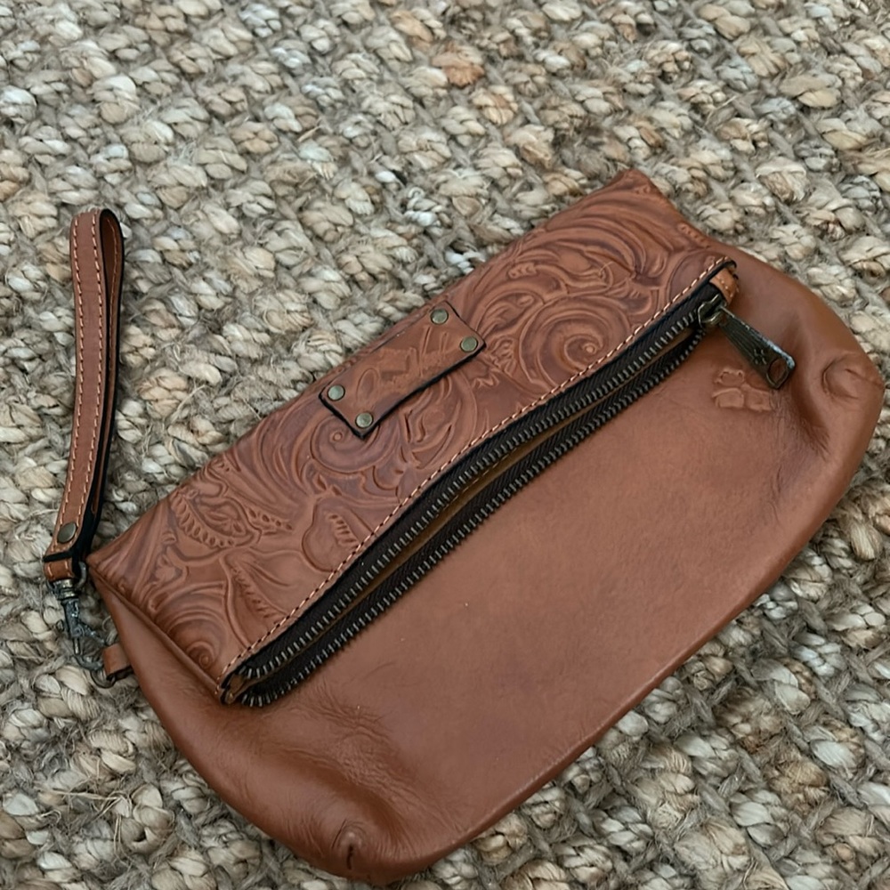 Brown, Patricia Nash medium fold over wristlet